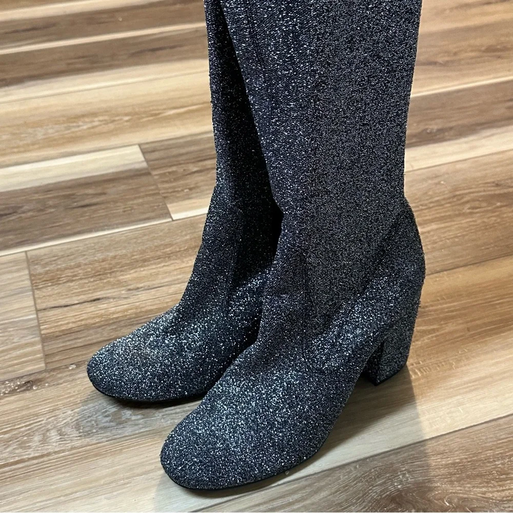 Kenneth Cole Glitter Silver Carah Boots